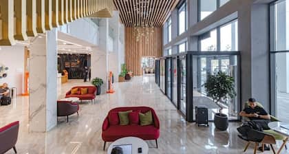 Yes apartments by botanical garden