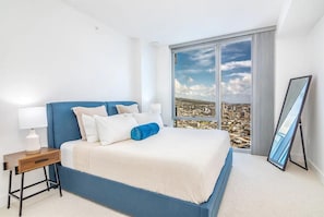 1 habitación, escritorio, tabla de planchar con plancha y wifi gratis 