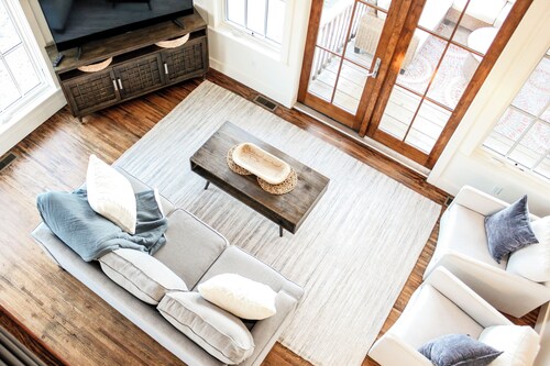 Charming 2-bedroom with, WiFi in peaceful Rolla