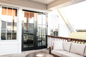 Terrace/patio - Charming 2-bedroom with, WiFi in peaceful Rolla (Rolla)