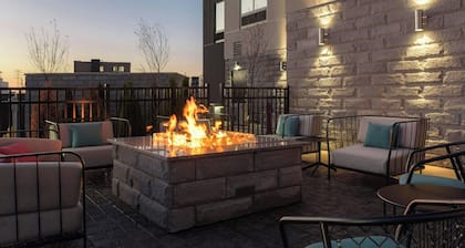 Fairfield By Marriott Inn & Suites Cincinnati Oakley