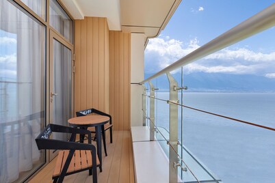 Four Points by Sheraton Dali, Erhai