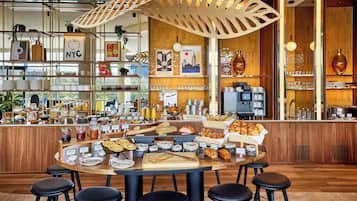 Daily buffet breakfast (EUR 21 per person)