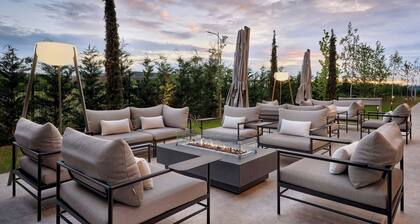 Courtyard By Marriott Lyon Eurexpo Stadium