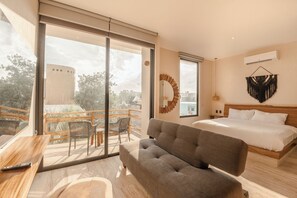 1 bedroom, iron/ironing board, WiFi, bed sheets - Bright studio w/balcony, AC, WIFI, Rooftop with Infinity Pool and FirePit (Tulum)