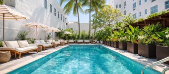 Global Luxury Suites at The Apex Miami
