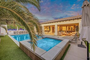 A heated pool - Coachella House, Poolside 5BR 5 STAR (Indio)