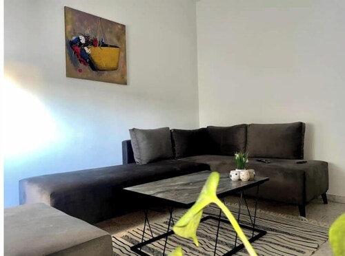 Nice apartment ideally located

