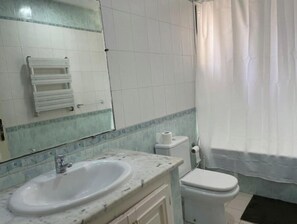 Håndklæder, Sæbe, Toiletpapir