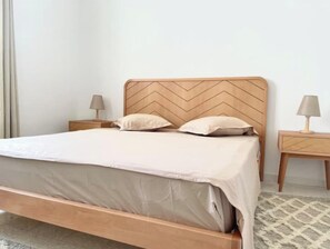 1 habitación, wifi y ropa de cama