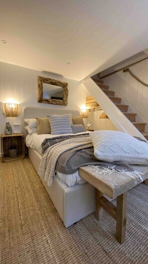 1 chambre, fer et planche à repasser, accès au Wi-Fi (inclus)