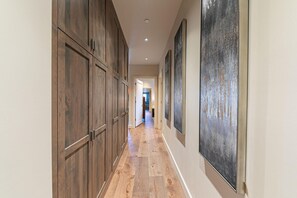 Interior - Truckee Condo (Truckee)