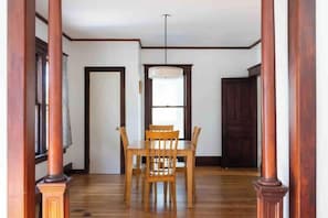 Dining - Classic&Modern: Prime location, Parking! (Burlington)