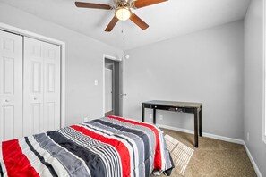 3 Schlafzimmer, Bügeleisen/Bügelbrett, WLAN, Bettwäsche