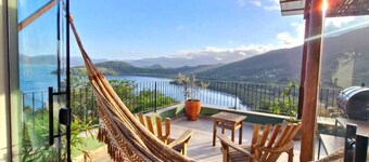 Luxurious 4-bedroom villa with AC, WiFi in superb Paraty - RJ
