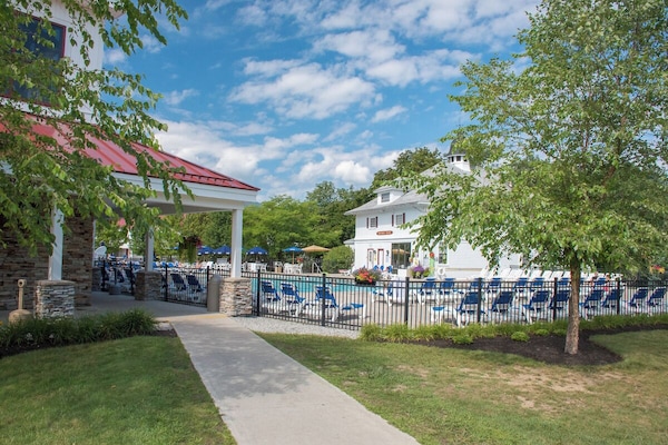 Seasonal outdoor pool