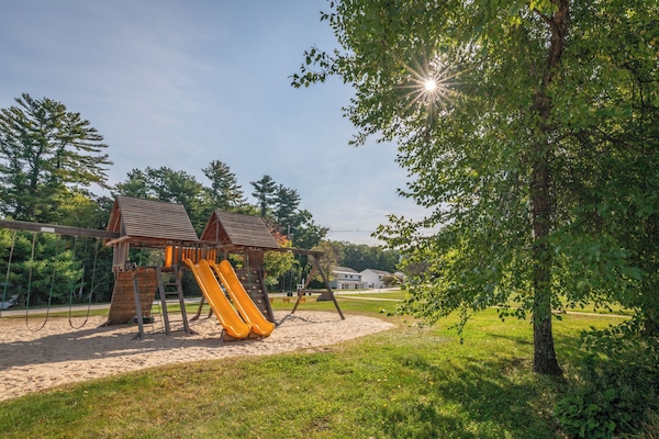 Children's play area - outdoor