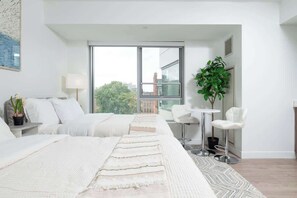 1 bedroom, iron/ironing board, travel crib, WiFi