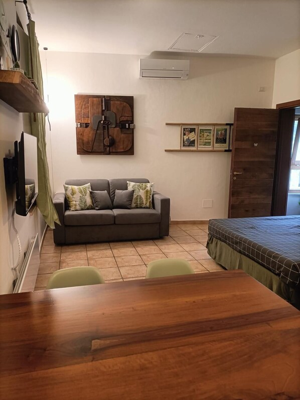 1 bedroom, WiFi, bed sheets, wheelchair access