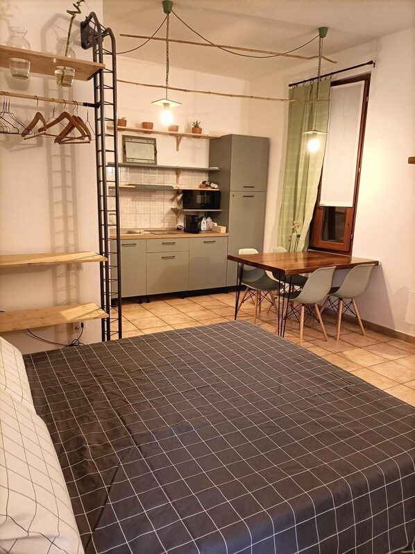 1 chambre, Wi-Fi gratuit, draps fournis