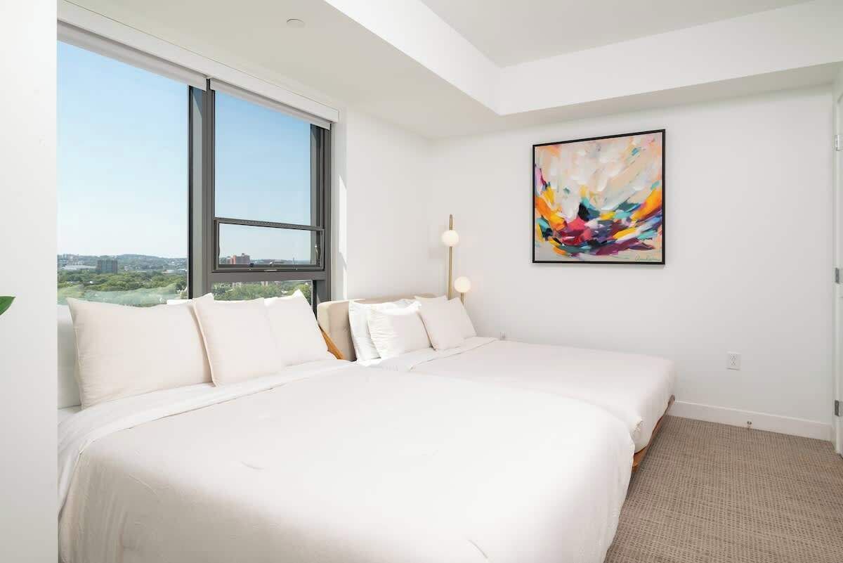 1 bedroom, iron/ironing board, travel crib, WiFi