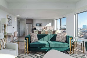 Televisie en een open haard