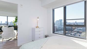 2 chambres, fer et planche à repasser, lit parapluie, Wi-Fi