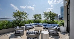 Terrace/patio - Back-Bay Upscale Central Condo Bos Common Downtown (Boston)