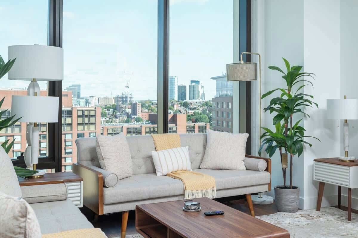 电视、壁炉、立体声音响