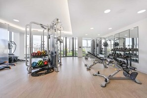 Fitness facility - Central Penthouse City Skyline Views, Gym sleep 8 (Cambridge)
