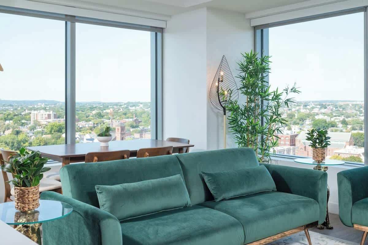 Televisión, chimenea y videojuegos 