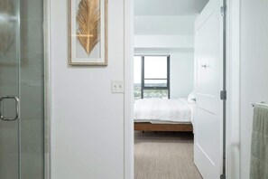 2 chambres, fer et planche à repasser, lit parapluie, Wi-Fi