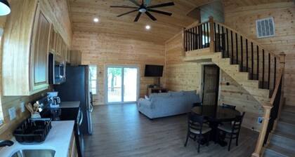 Lake Leon Cozy Cabin and RV park