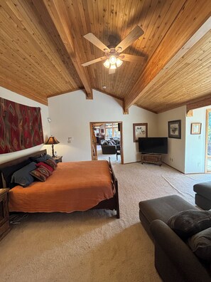 4 habitaciones, escritorio, cuna de viaje y wifi 