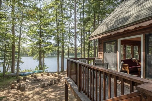 The Clear Lake Island Hideaway