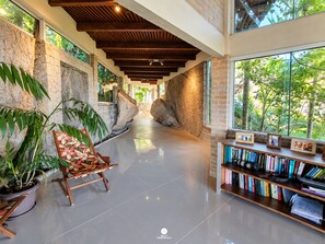 Gambar tidak terklasifikasi, 4 dari 49, tombol