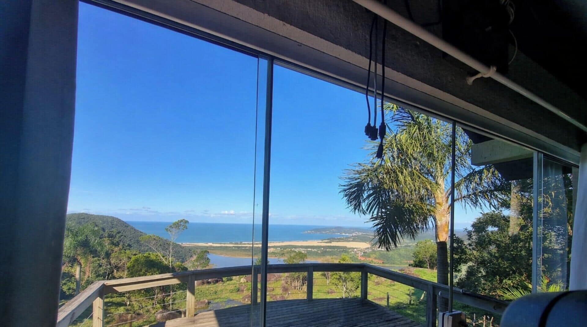 Honeymoon House, Fireplace, Beach View | Room amenity