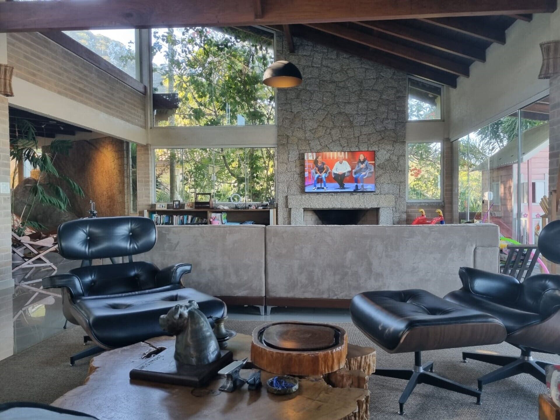 Honeymoon House, Fireplace, Beach View | Living area | 60-inch Smart TV with digital channels, Netflix, streaming services