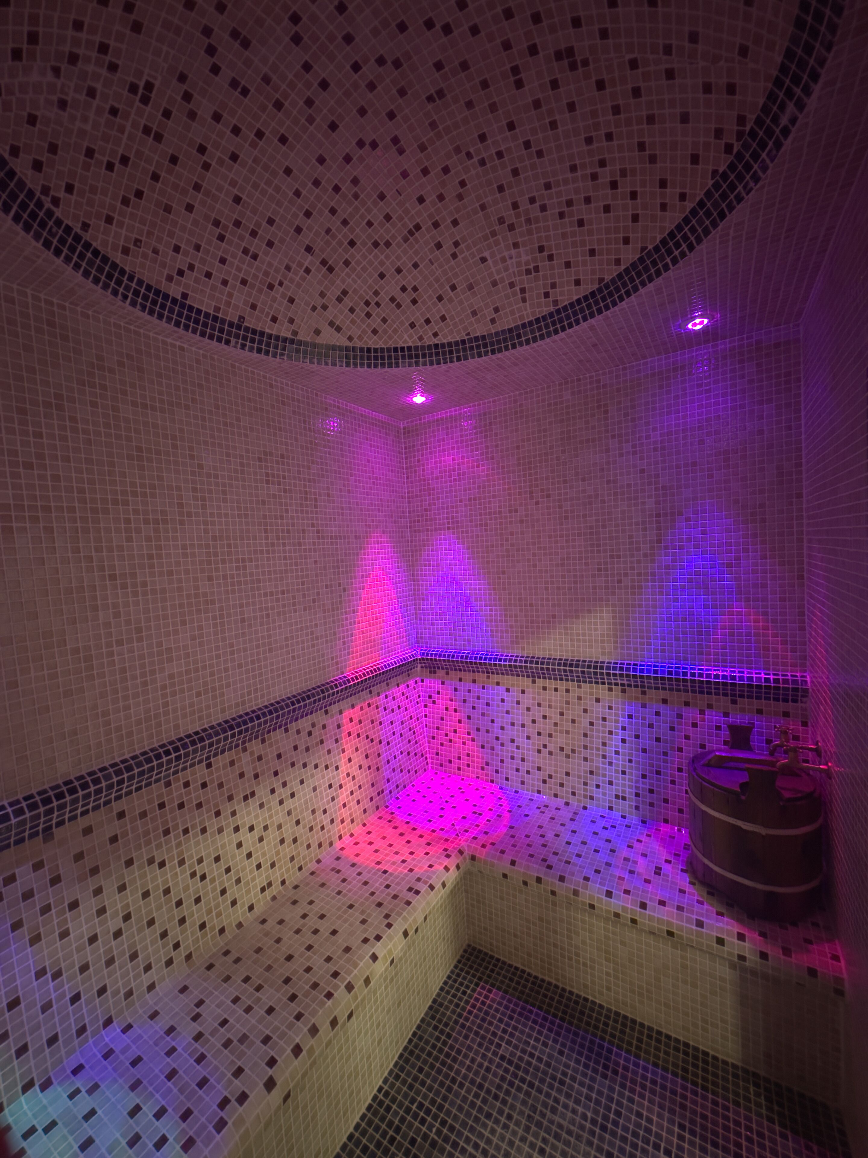 Photo - Art Royal Hotel