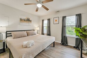 2 bedrooms, WiFi, bed sheets