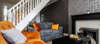 Quaint Liverpool House With 2 Bedrooms