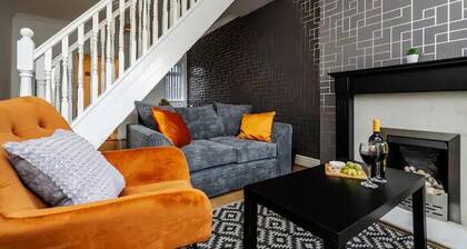 Quaint Liverpool House With 2 Bedrooms