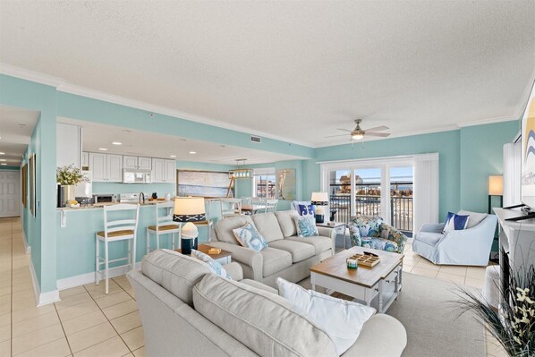 Smart TV, fireplace, books