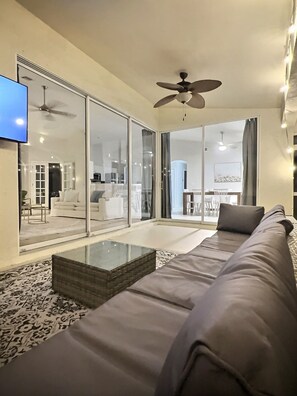 Smart TV