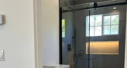 Hidden Modern Gem in the Heights of Camarillo, CA