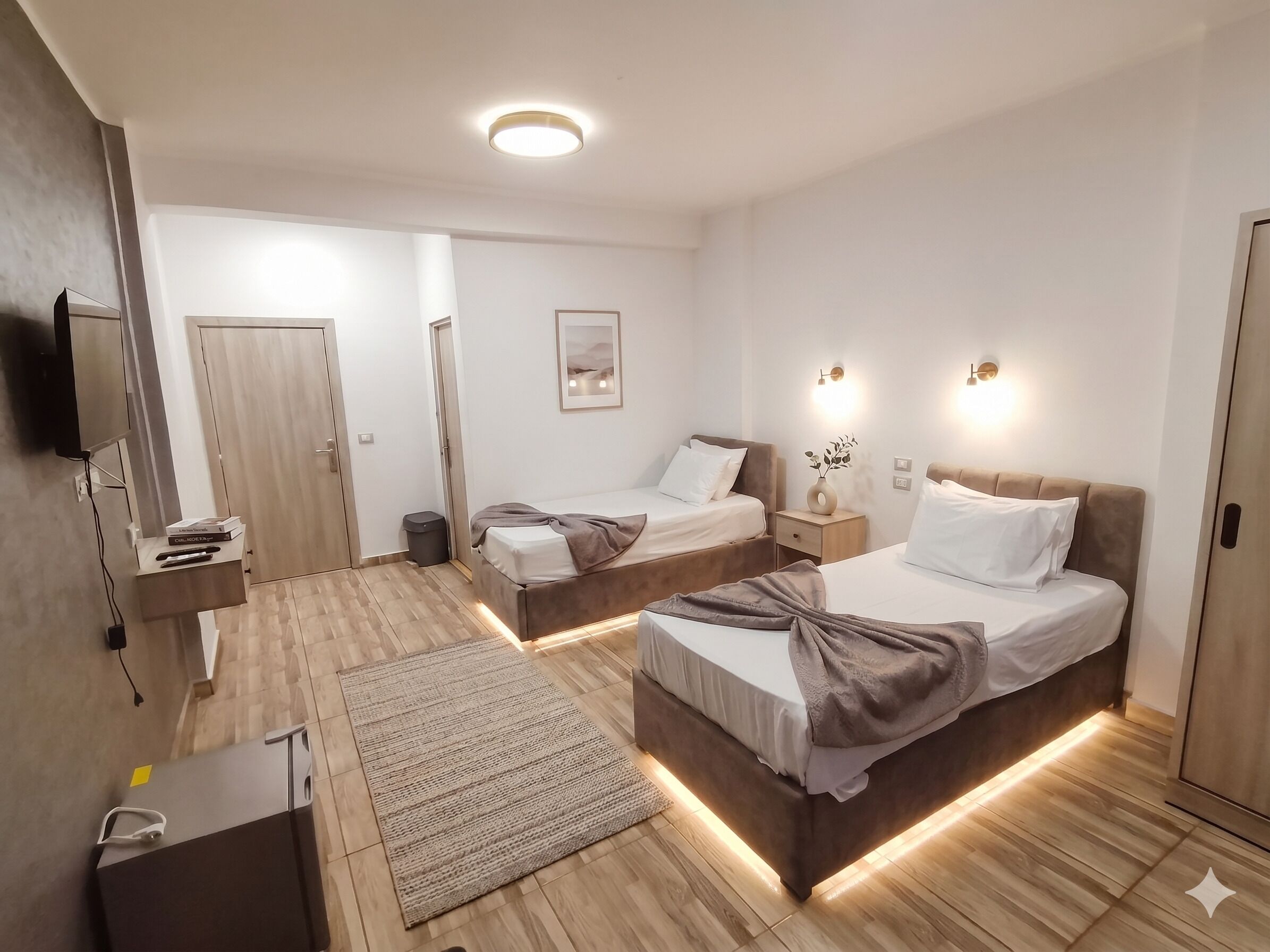 Deluxe Double or Twin Room, 1 Bedroom, Balcony, City View | Soundproofing, free WiFi, bed sheets