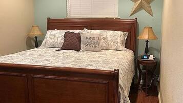 2 bedrooms, free WiFi, bed sheets