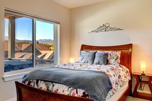 3 camere, ferro/asse da stiro, culla da viaggio, Wi-Fi gratuito