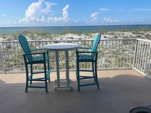 Outdoor dining - Portside Villa #36 Pet-Friendly Beachfront Haven By DogBeach (Pensacola Beach)