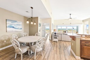 Interior - Portside Villa #36 Pet-Friendly Beachfront Haven By DogBeach (Pensacola Beach)